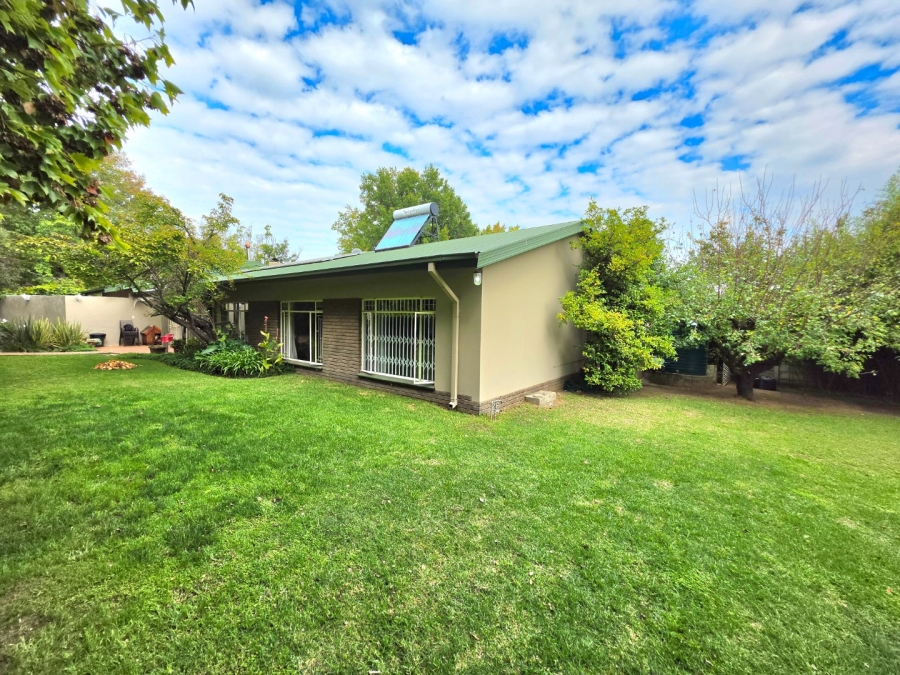 5 Bedroom Property for Sale in Panorama Free State